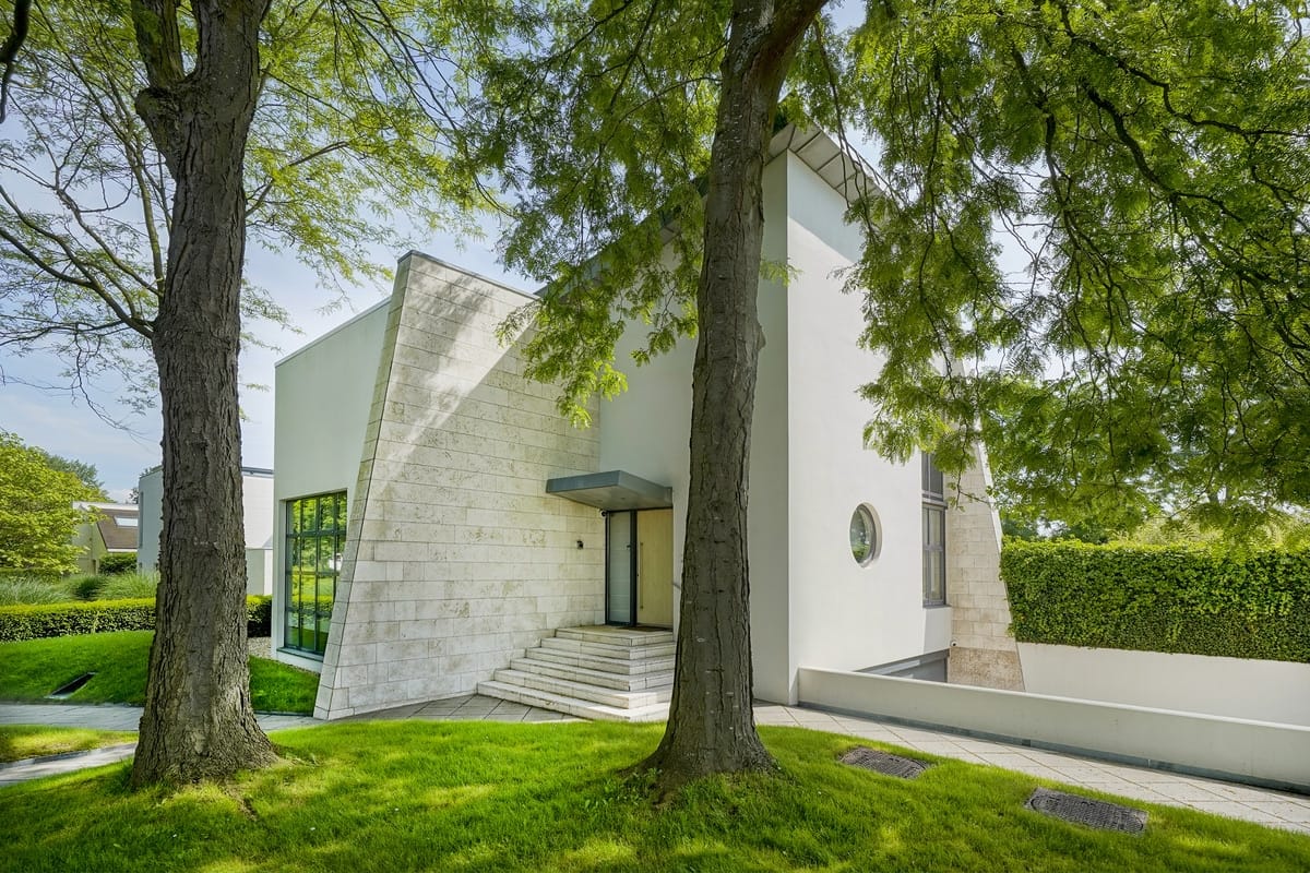 Marinus & Partners - MT100745 - 01