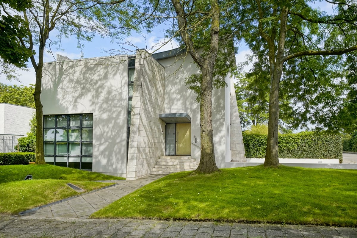 Marinus & Partners - MT100745 - 02