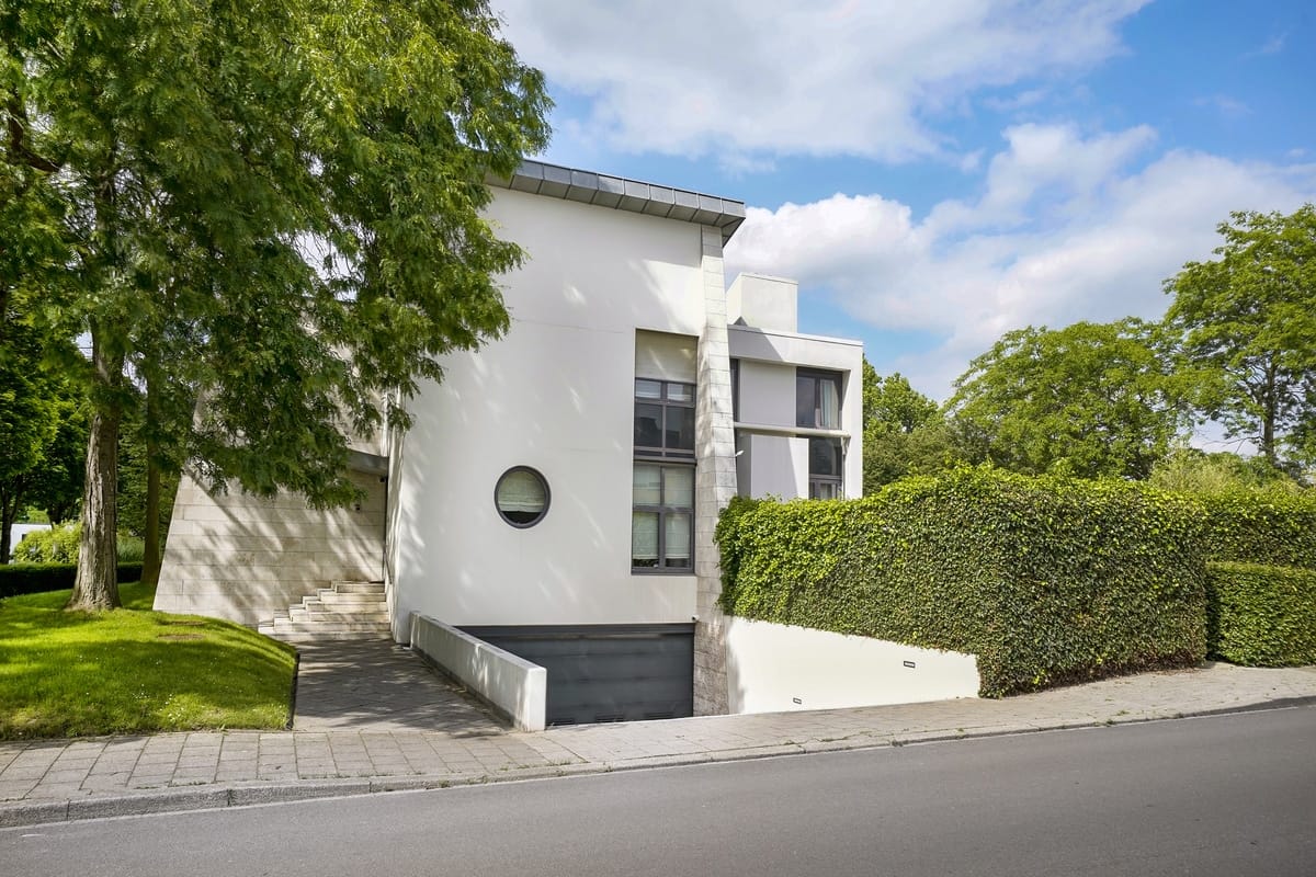 Marinus & Partners - MT100745 - 03