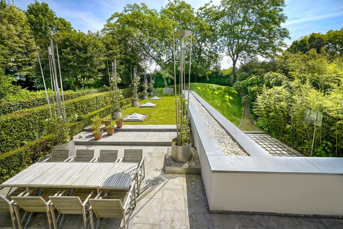 Marinus & Partners - MT100745 - 06