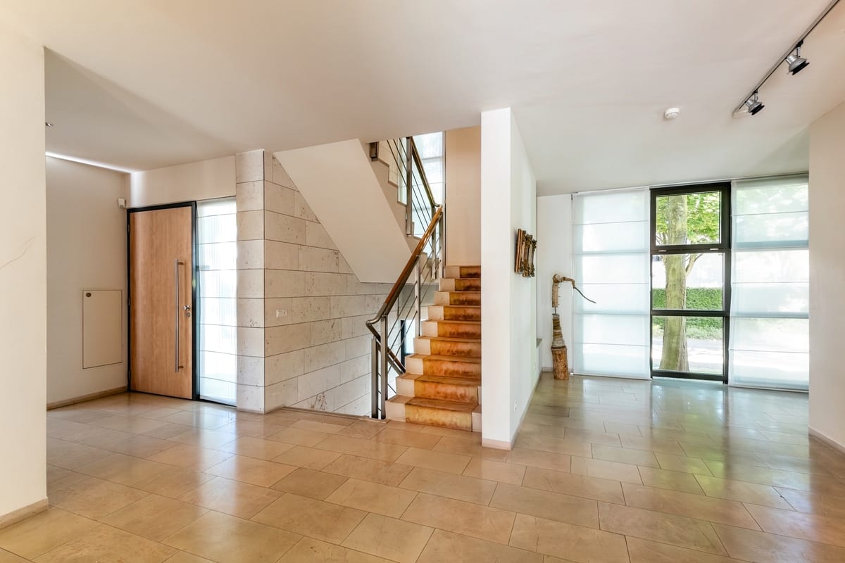 Marinus & Partners - MT100745 - 23