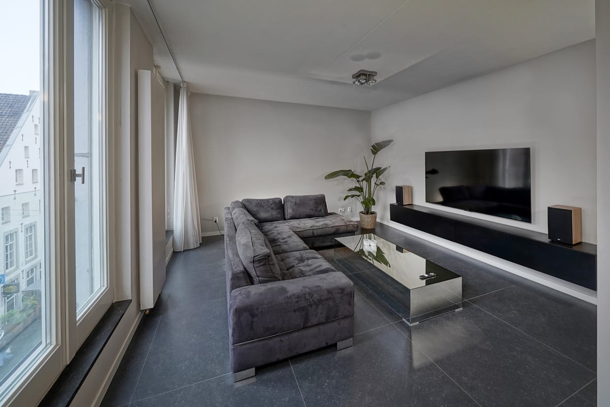 Marinus & Partners - MT100870 - 03