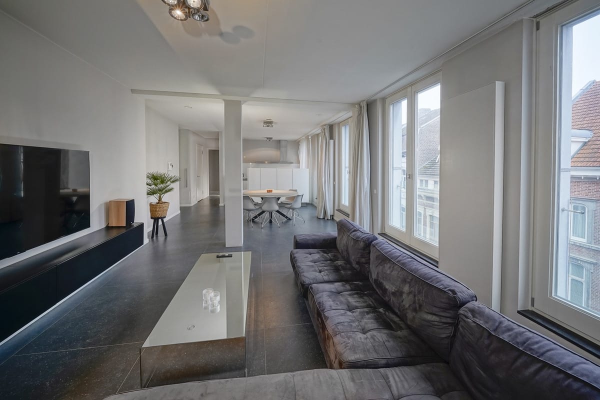 Marinus & Partners - MT100870 - 04