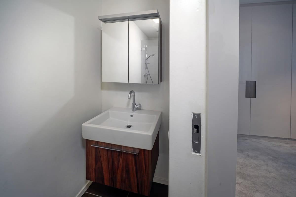 Marinus & Partners - MT100870 - 08