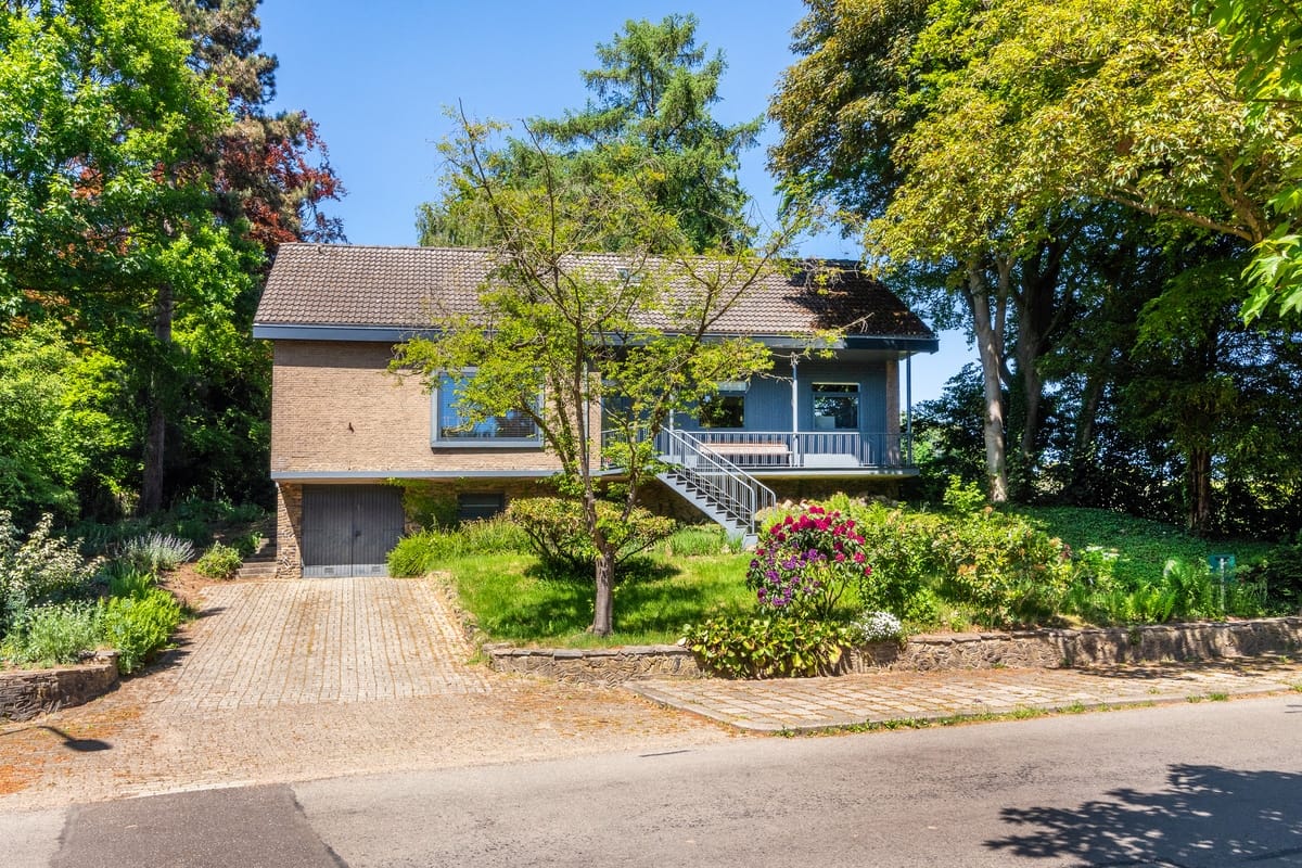 Marinus & Partners - MT100910 - 01