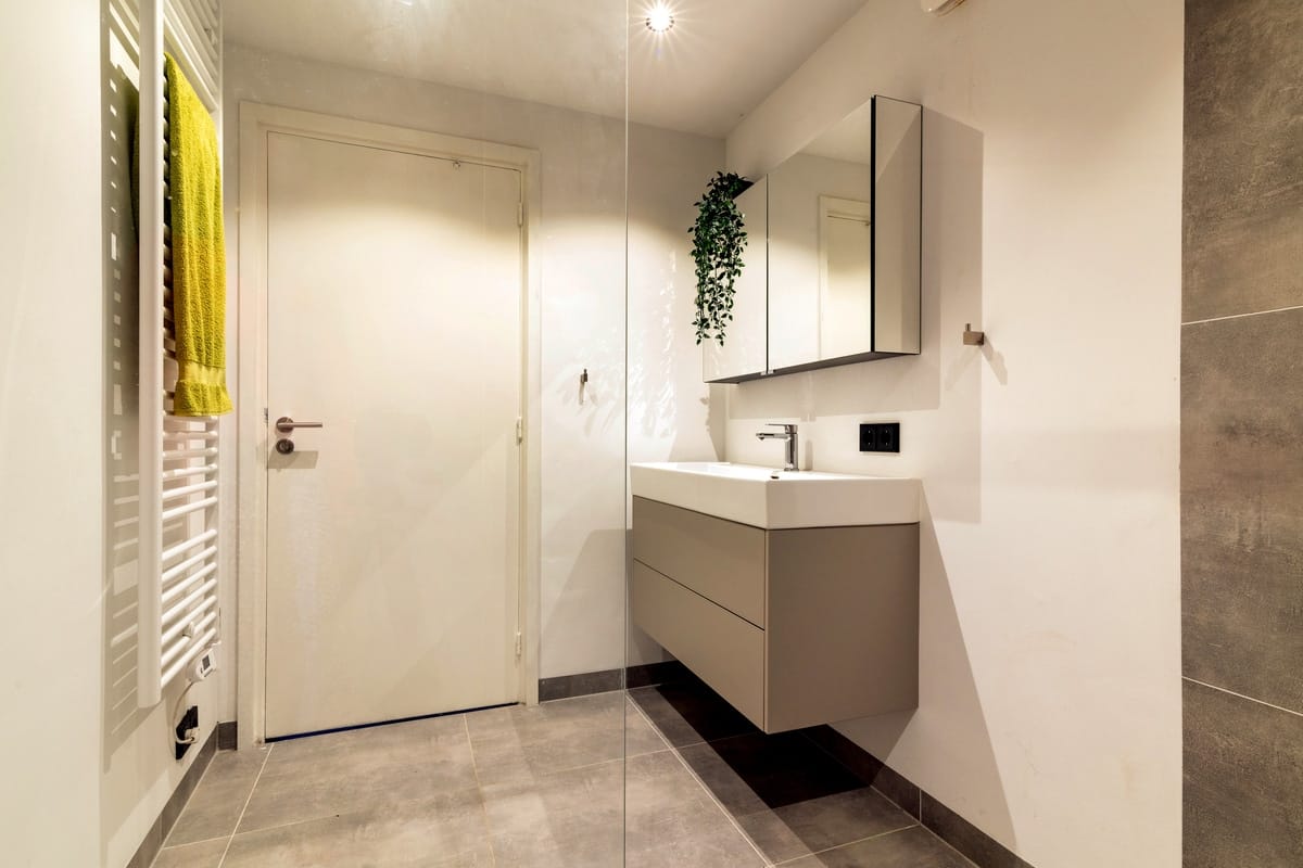 Marinus & Partners - MT100910 - 21