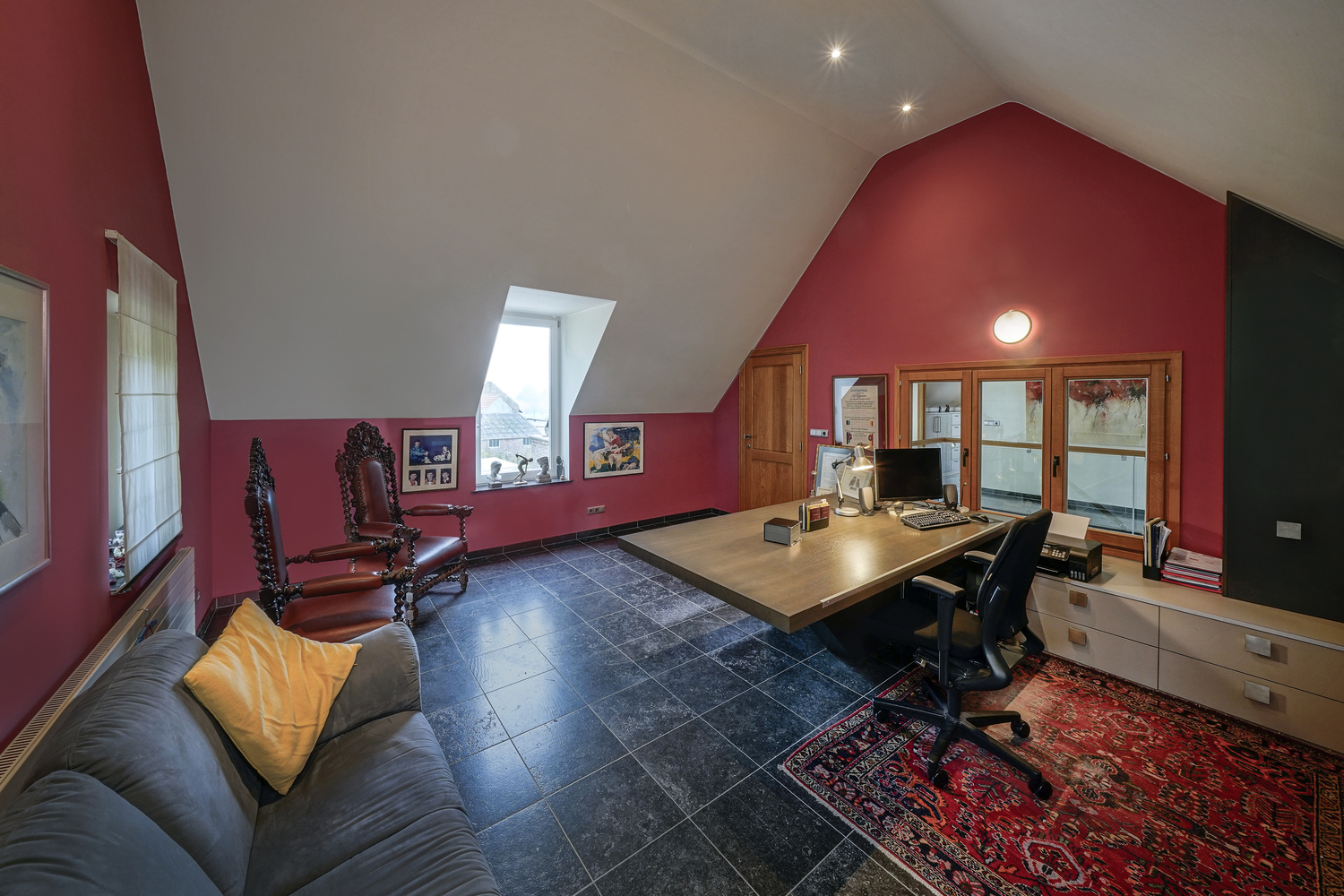 Marinus & Partners - MT100850 - 41