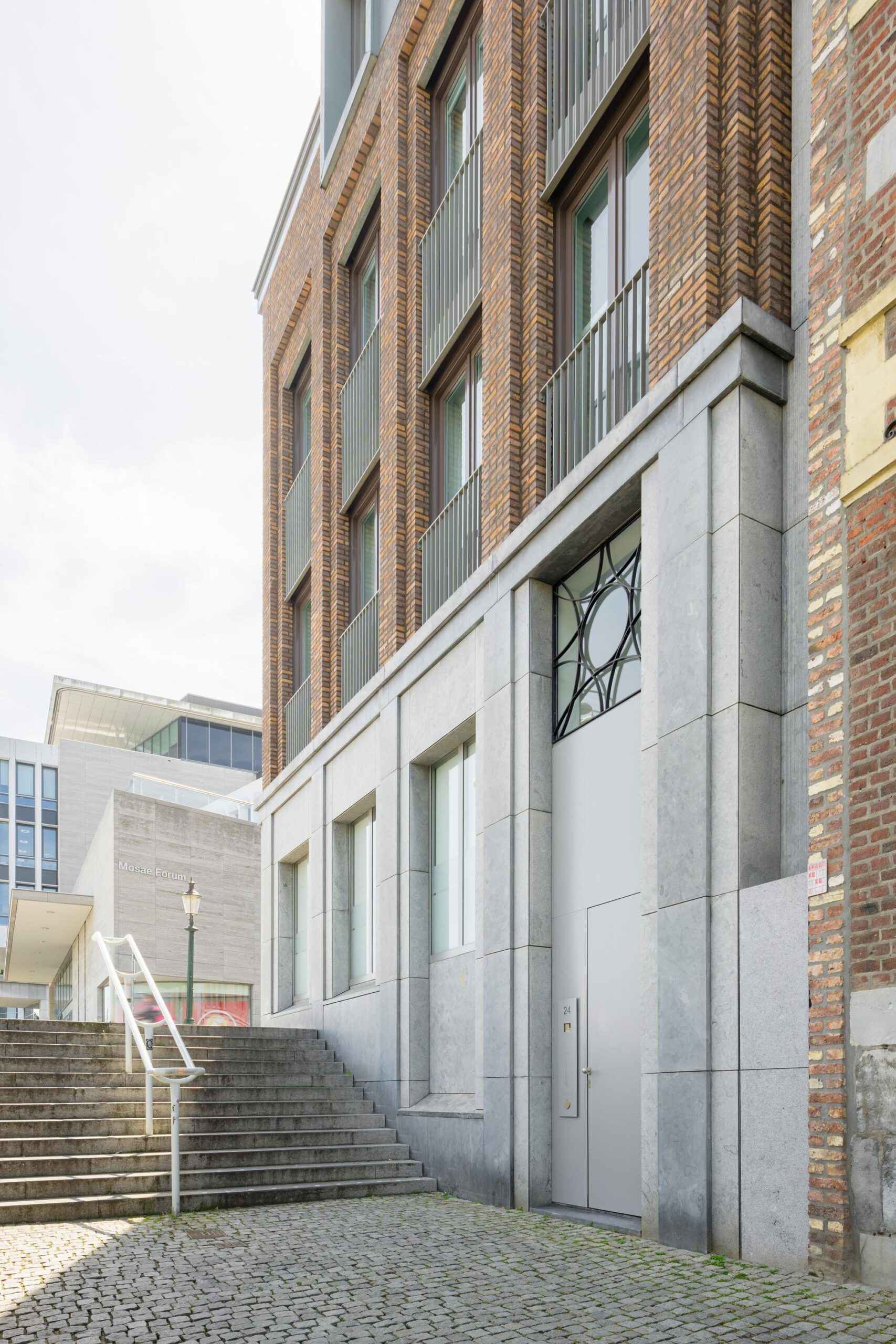 Marinus & Partners - MT100869 - 02