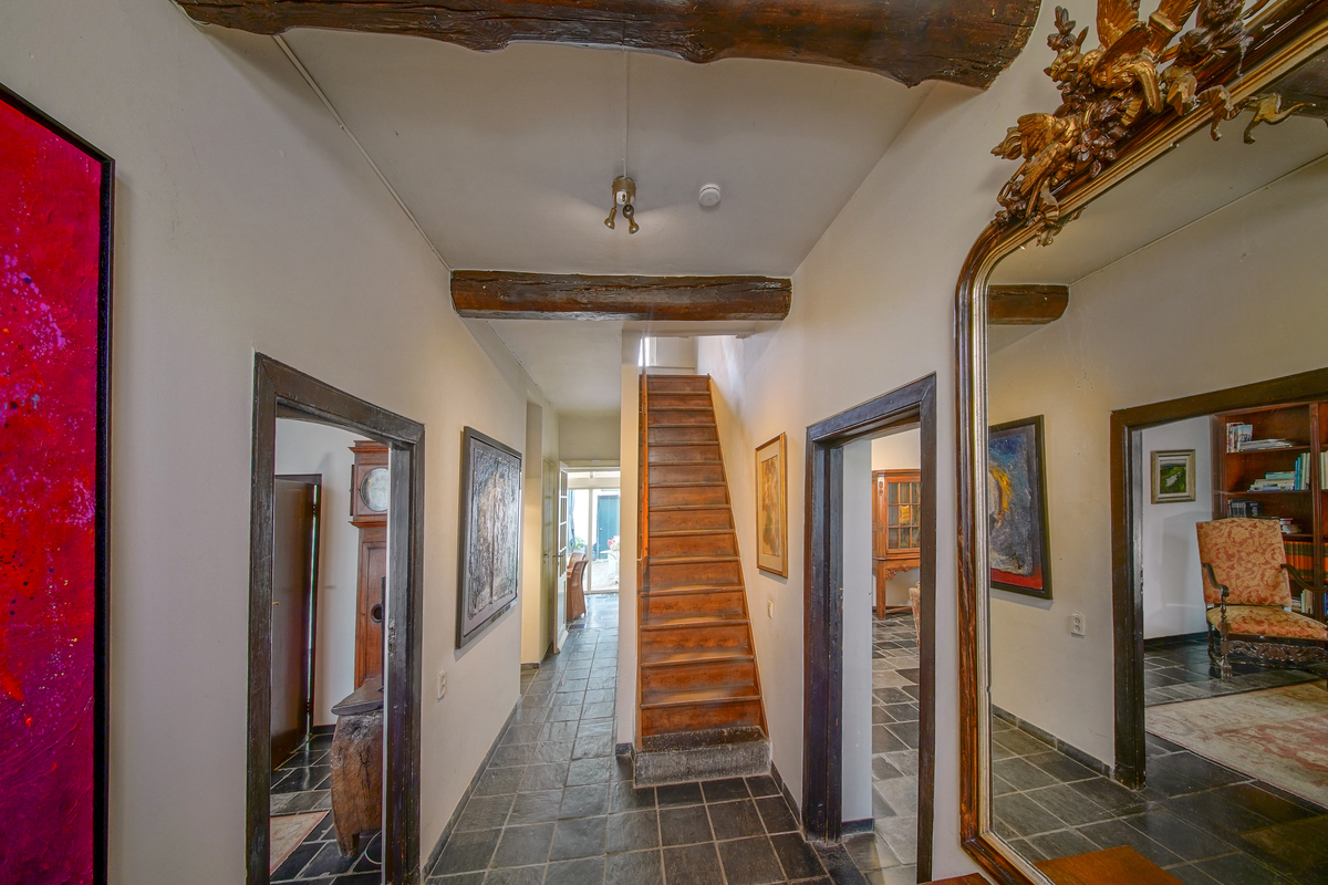 Marinus & Partners - MT100878 - 10