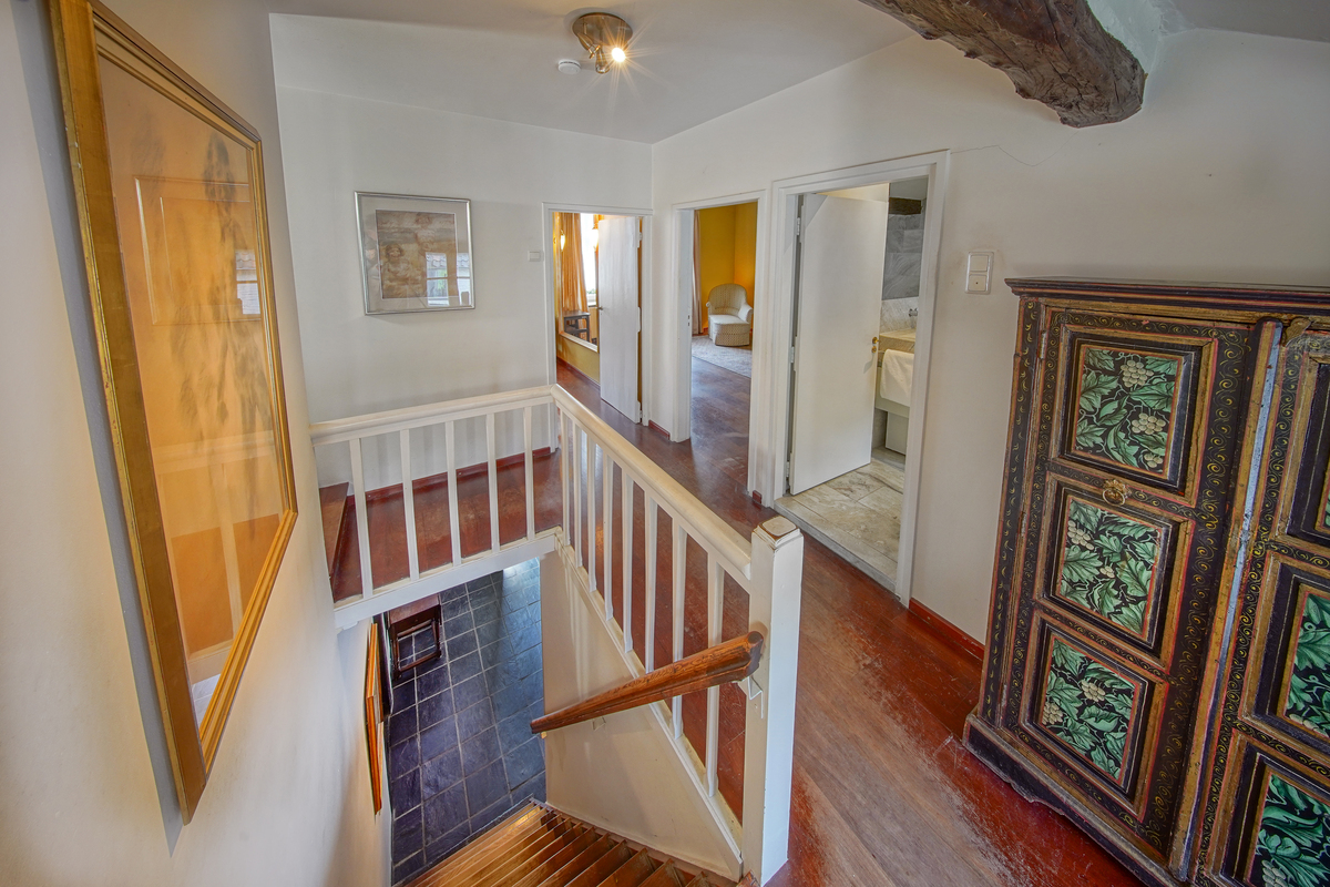 Marinus & Partners - MT100878 - 11