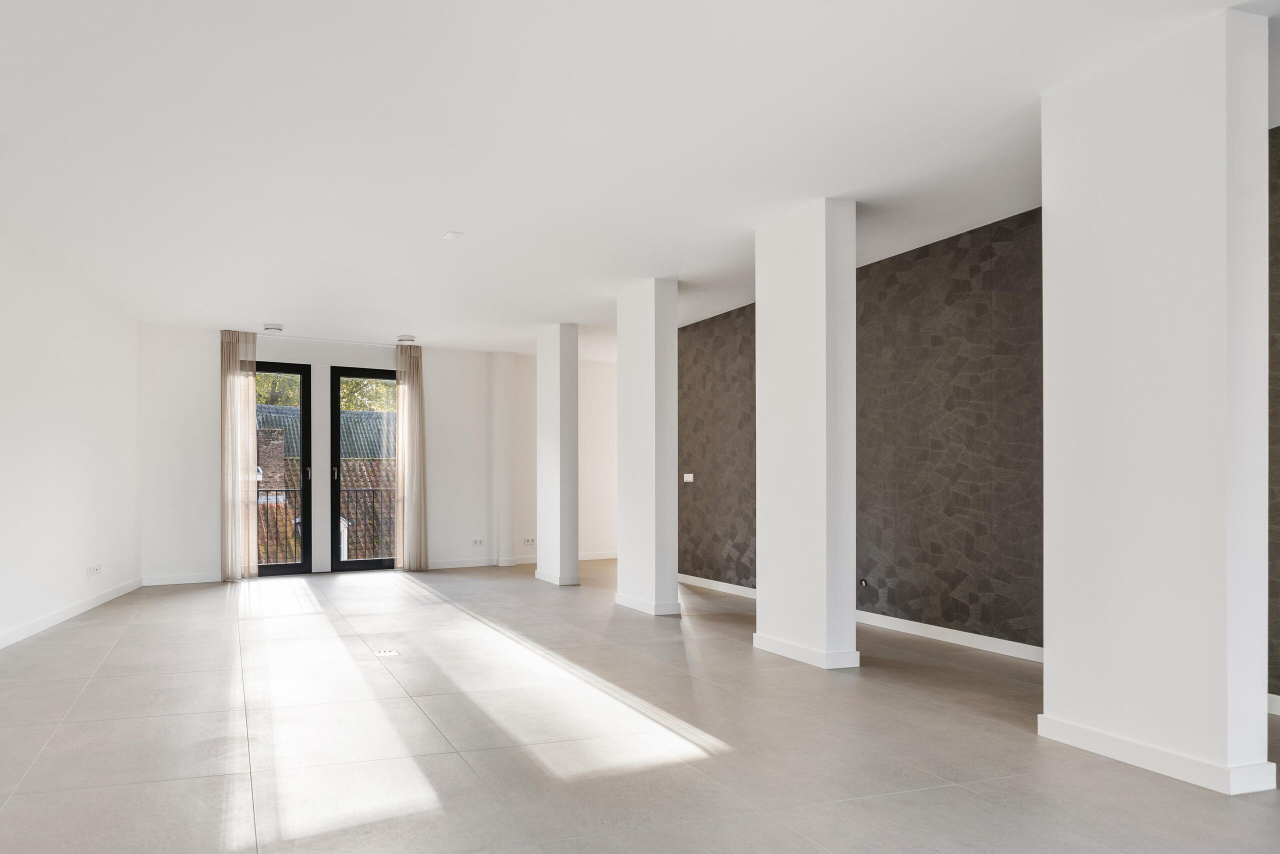 Marinus & Partners - MT100893 - 05