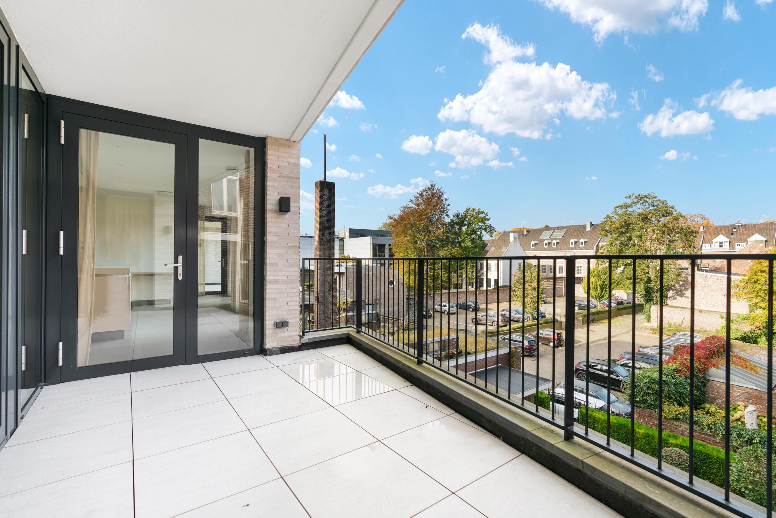 Marinus & Partners - MT100893 - 07