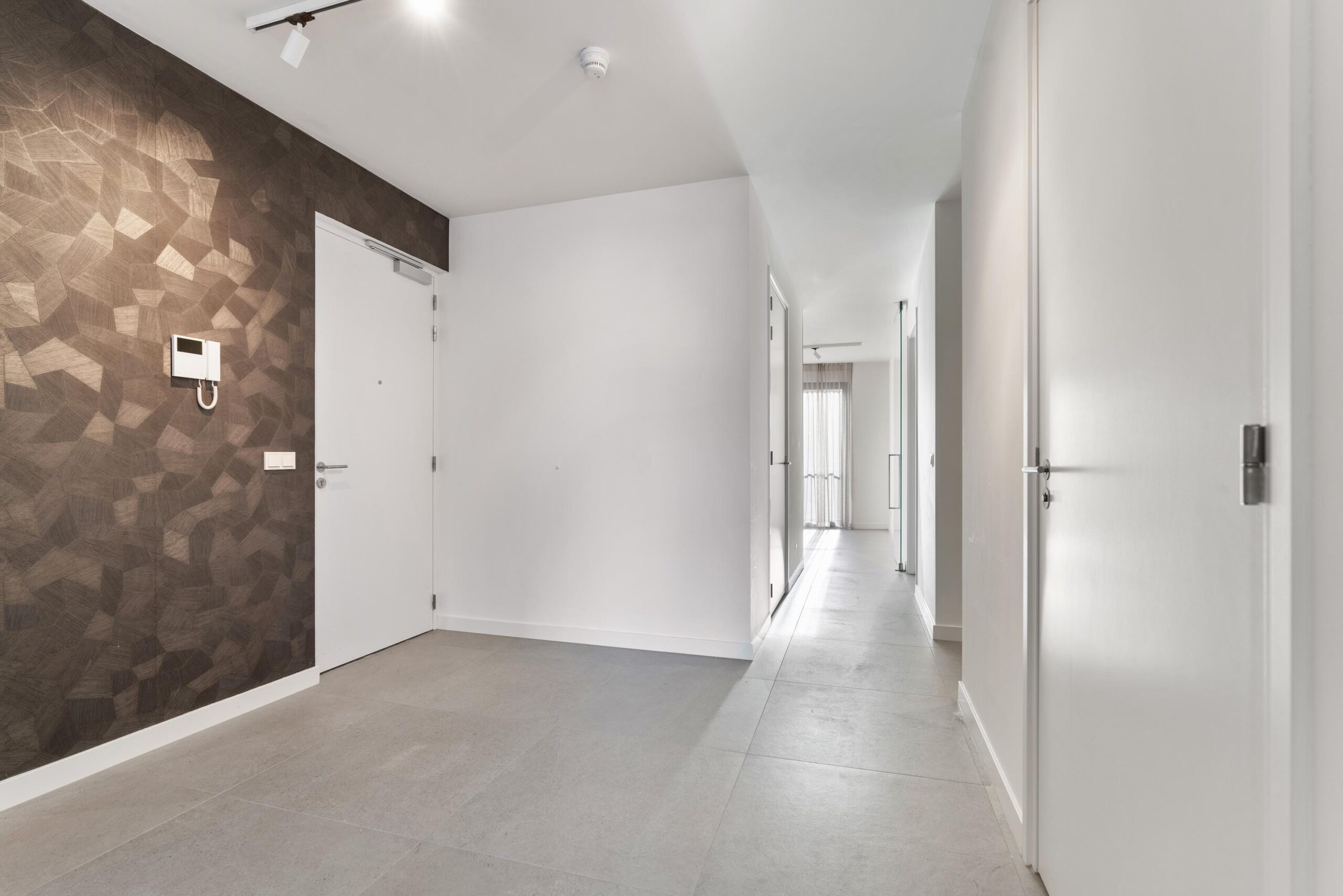 Marinus & Partners - MT100893 - 13