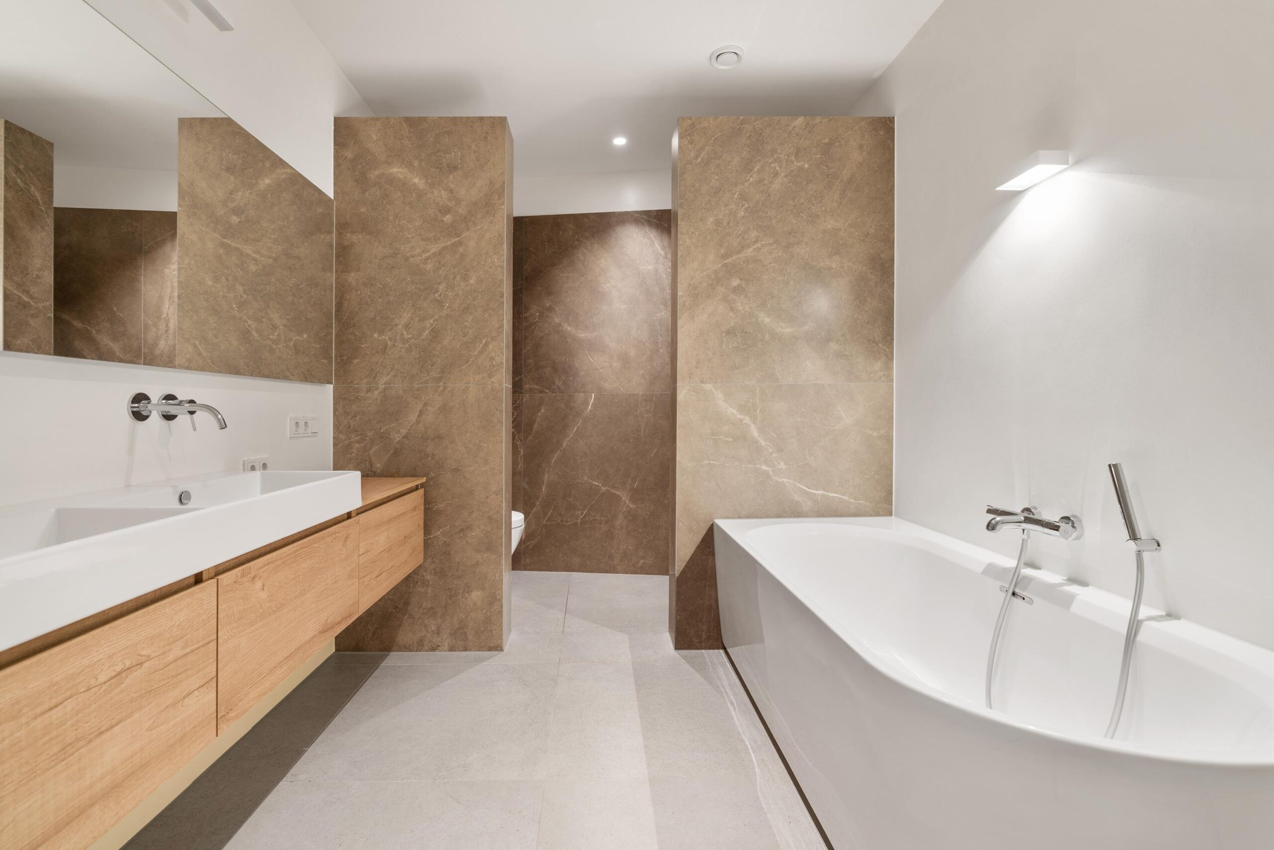 Marinus & Partners - MT100893 - 15