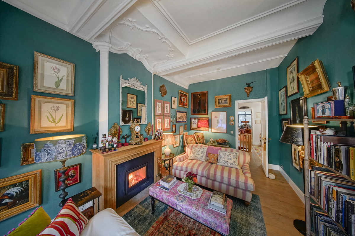 Marinus & Partners - MT100906 - 20