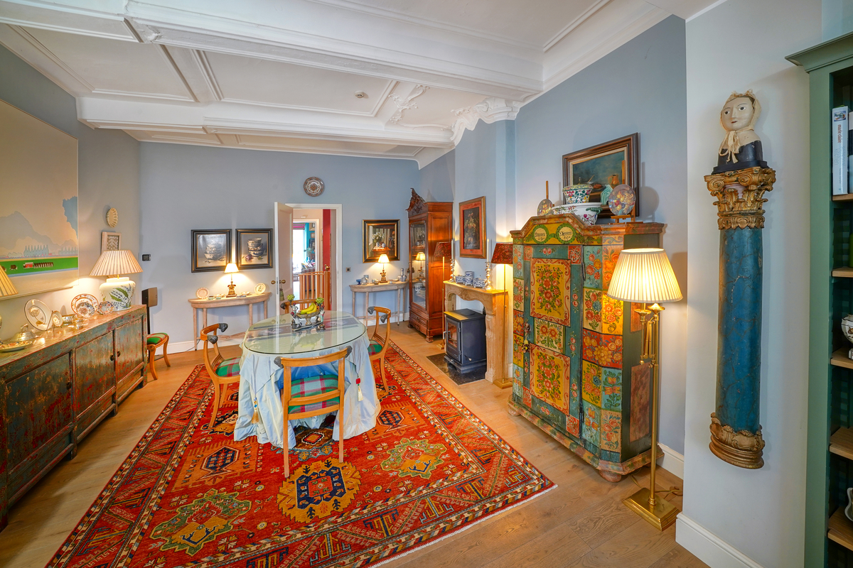 Marinus & Partners - MT100906 - 22