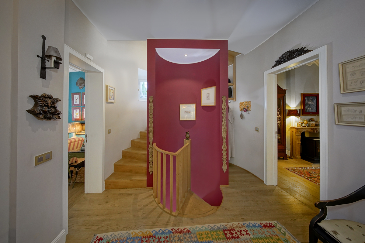 Marinus & Partners - MT100906 - 25