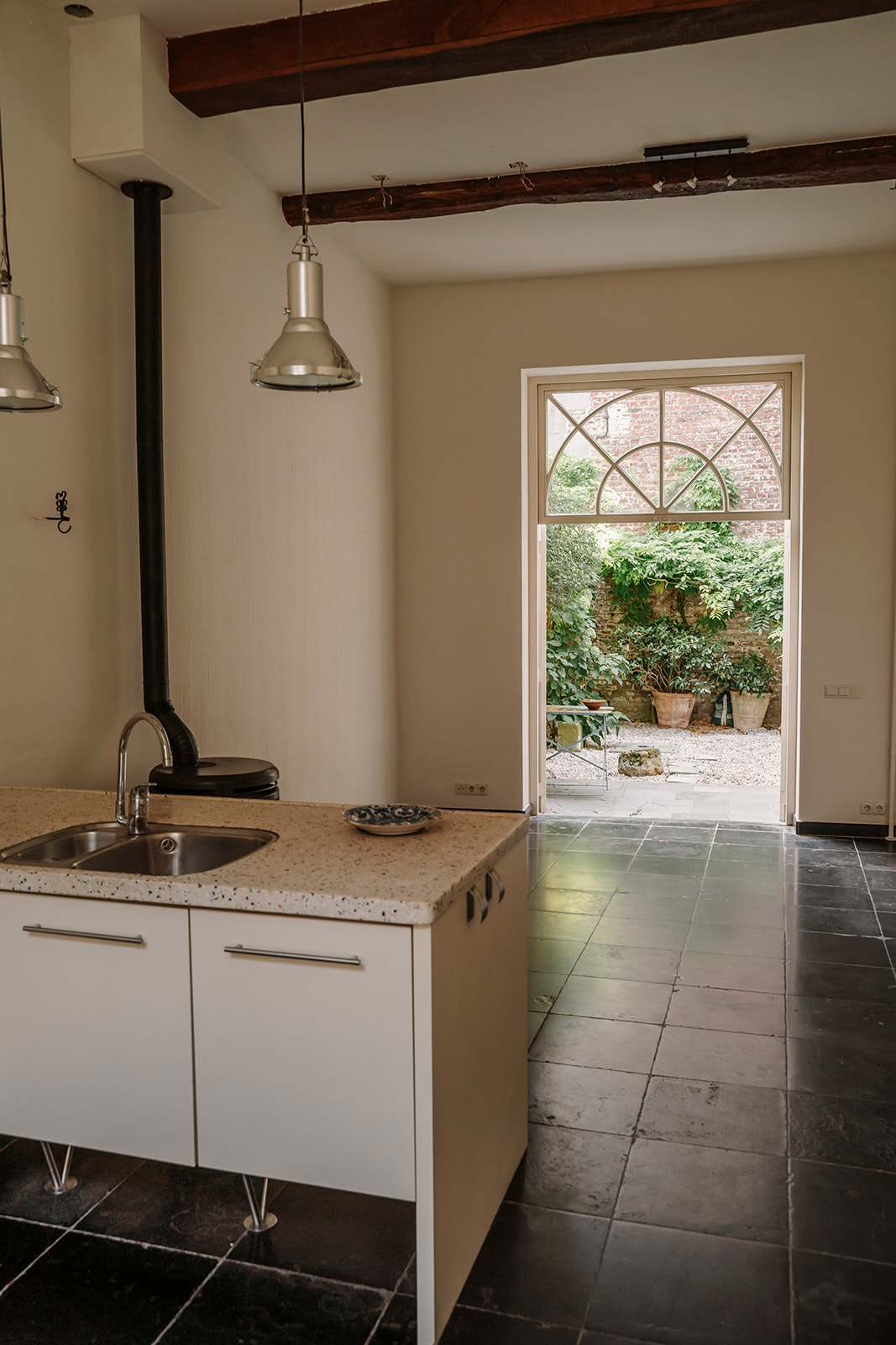 Marinus & Partners - MT100928 - 11