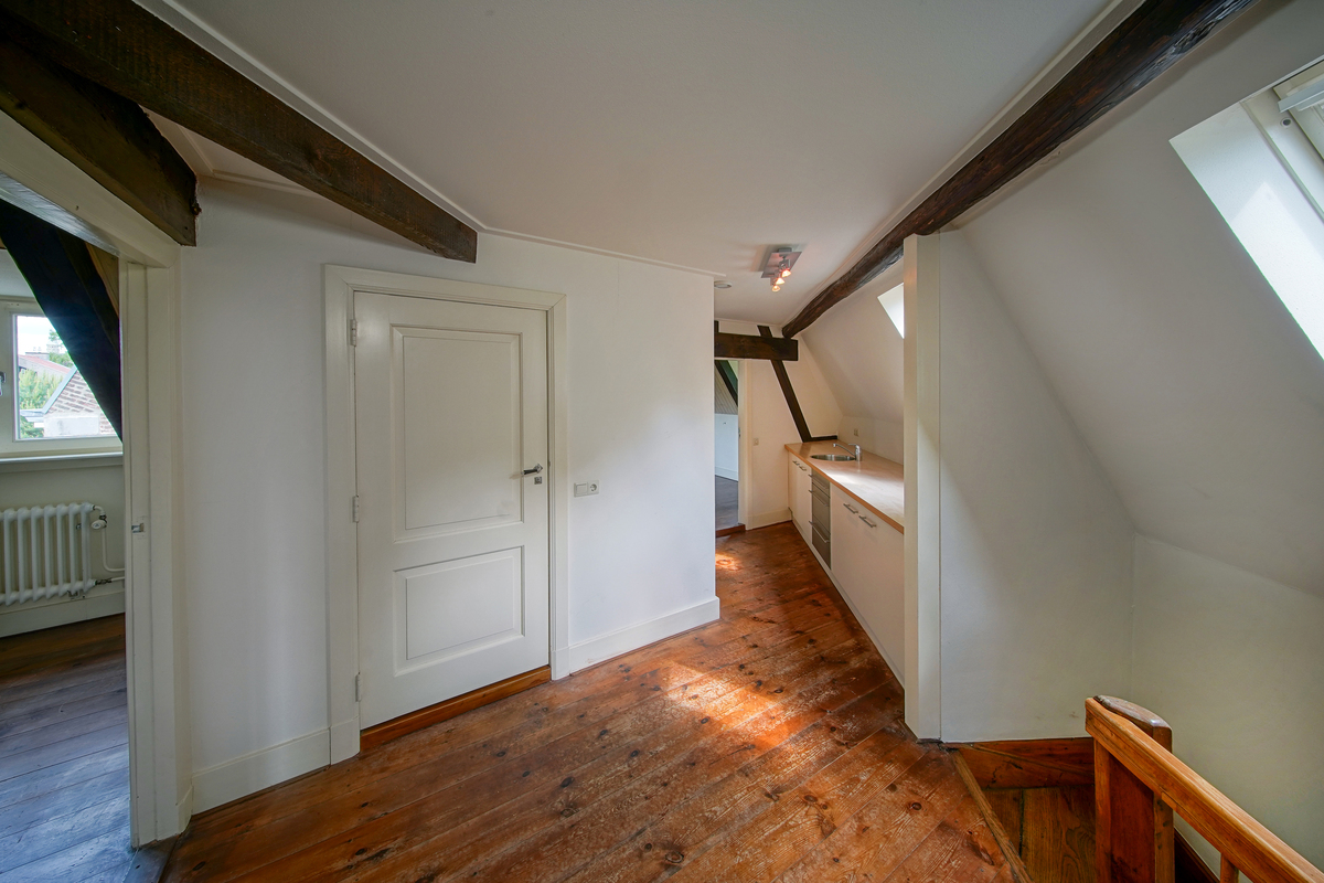 Marinus & Partners - MT100928 - 21