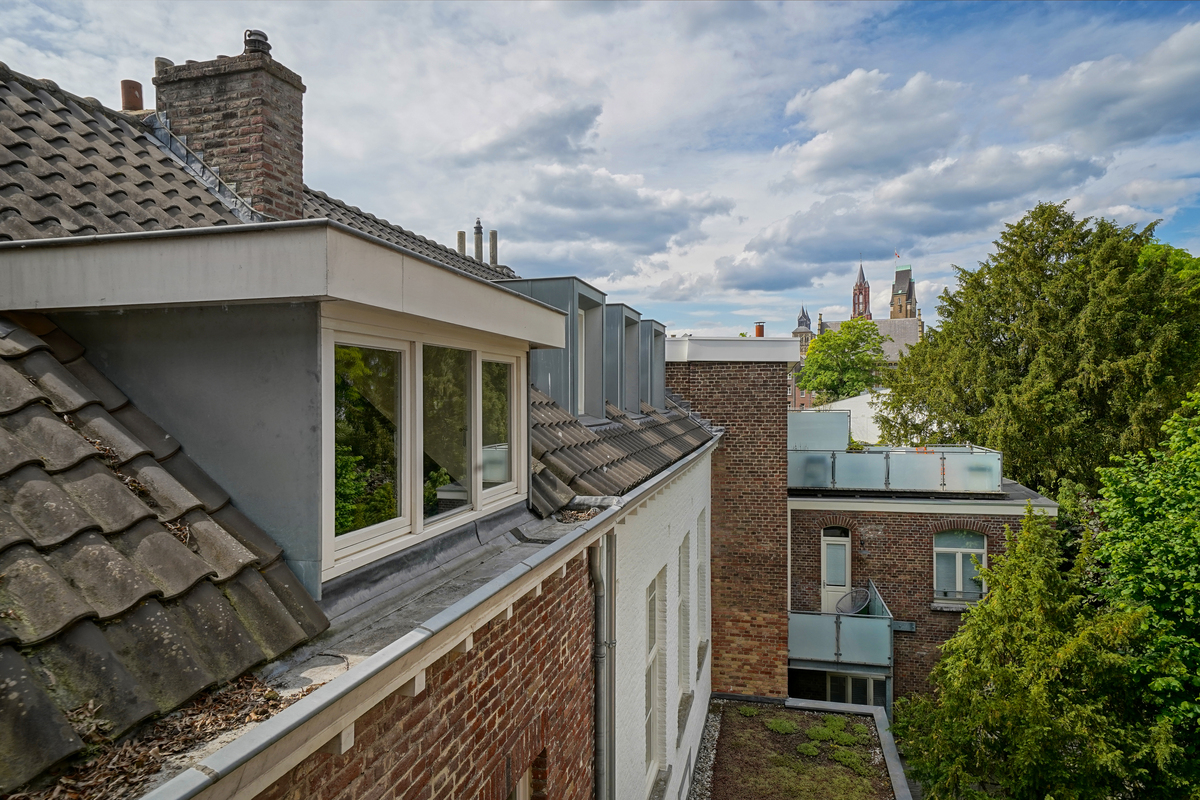 Marinus & Partners - MT100928 - 23