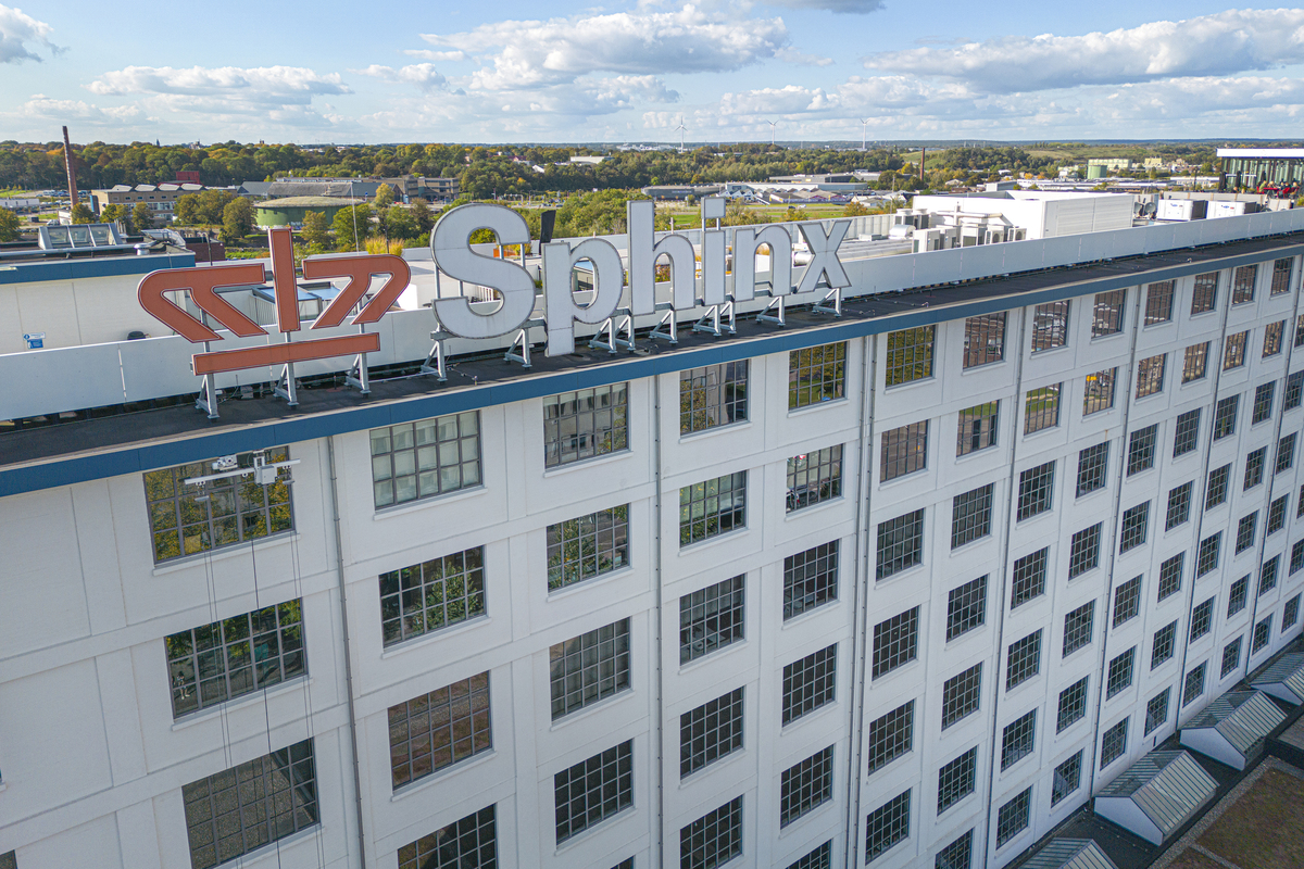 Marinus &amp; Partners - MT100936 - 03