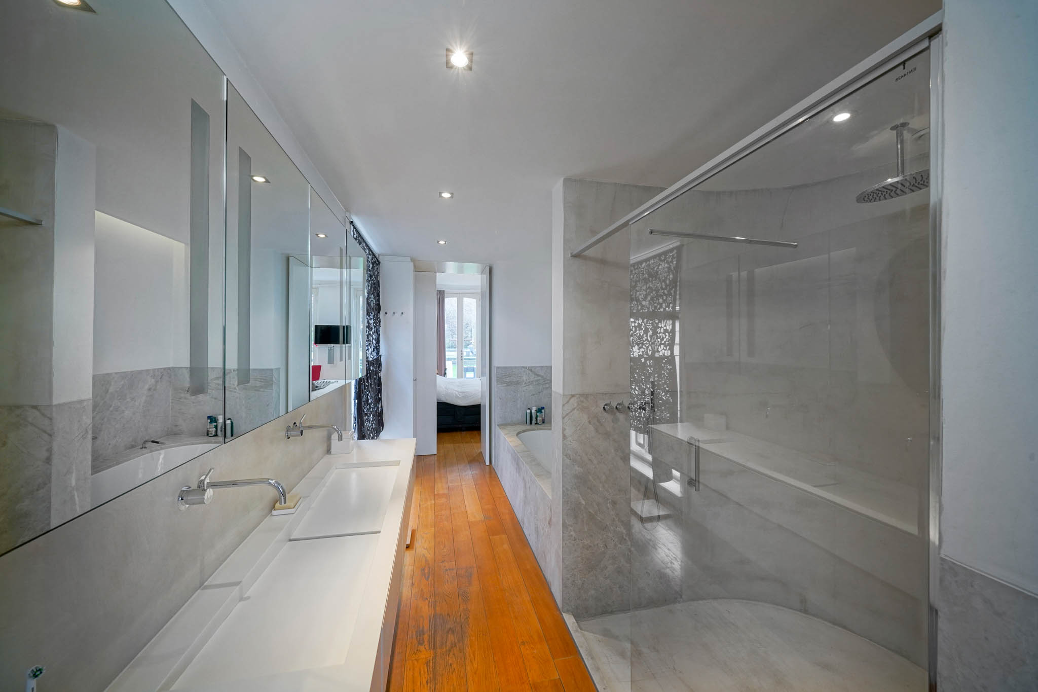 Marinus & Partners - MT100898 - 23