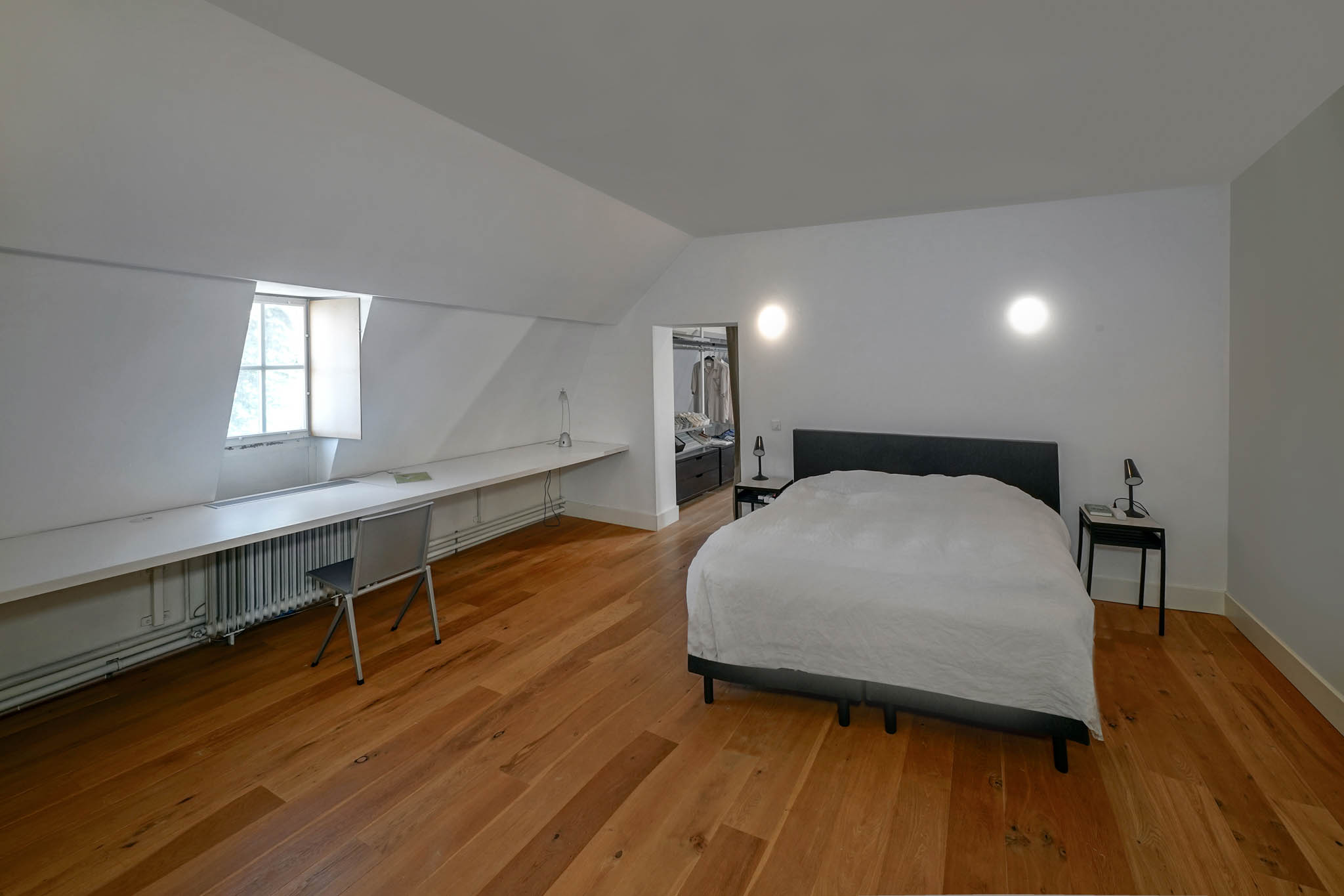 Marinus & Partners - MT100898 - 38